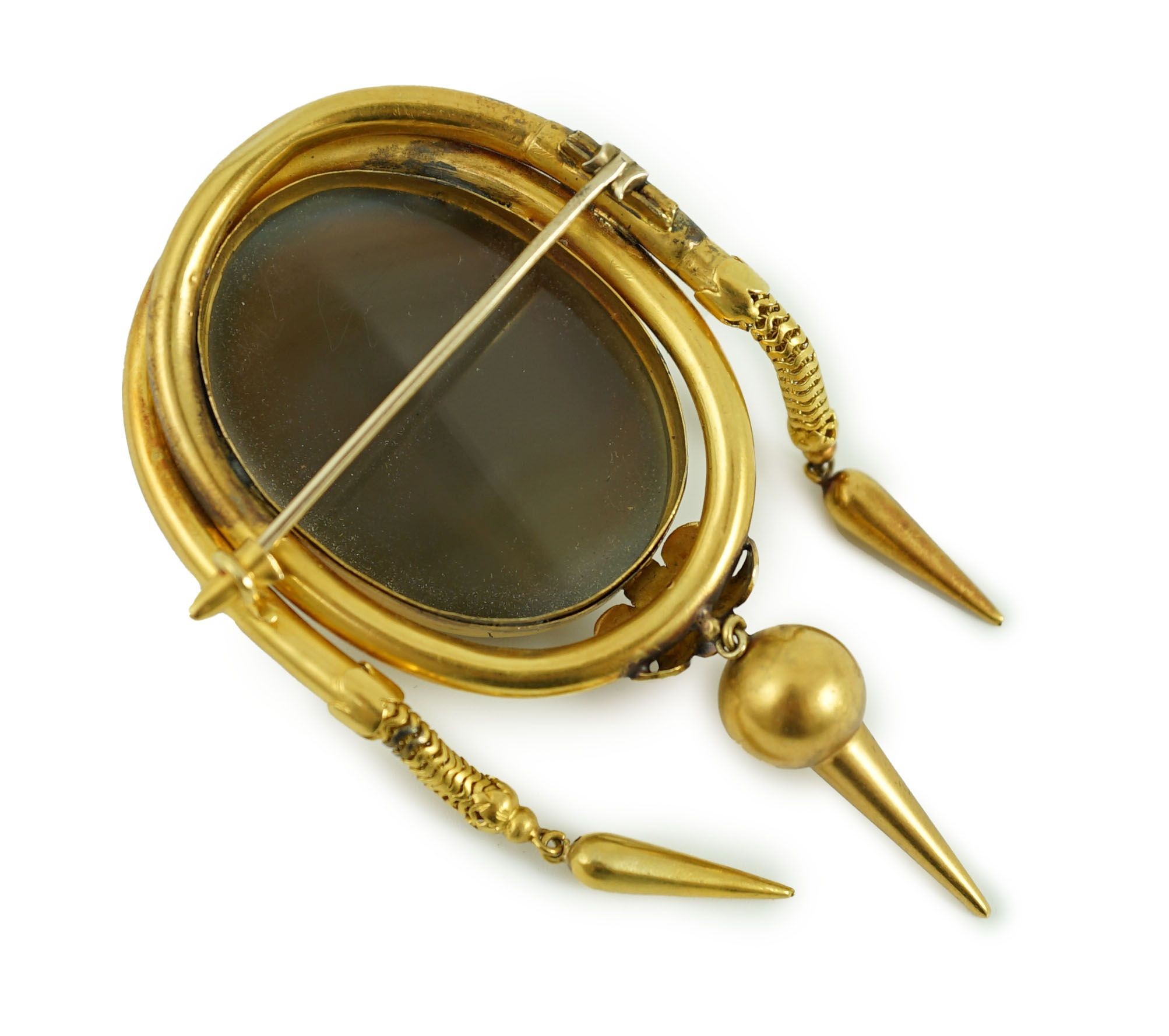 A Victorian gold and cameo agate set oval drop tassel brooch